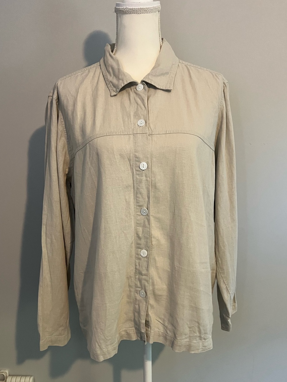 Erika Collection Linen Blend Button Up Womens Size Large